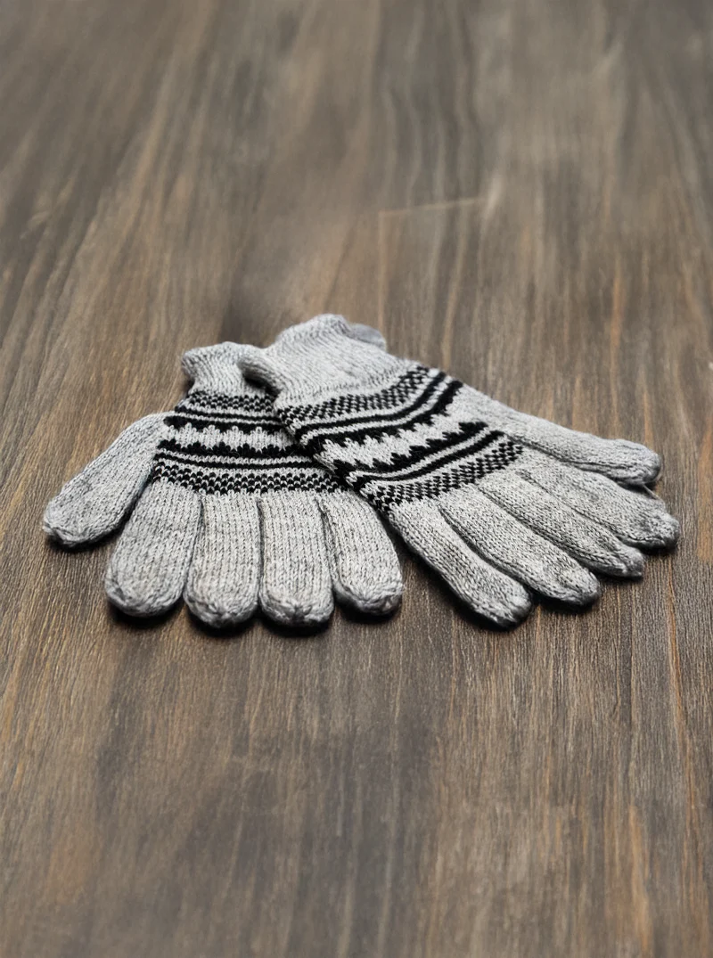 Fair Isle Alpaca Gloves - Image 3