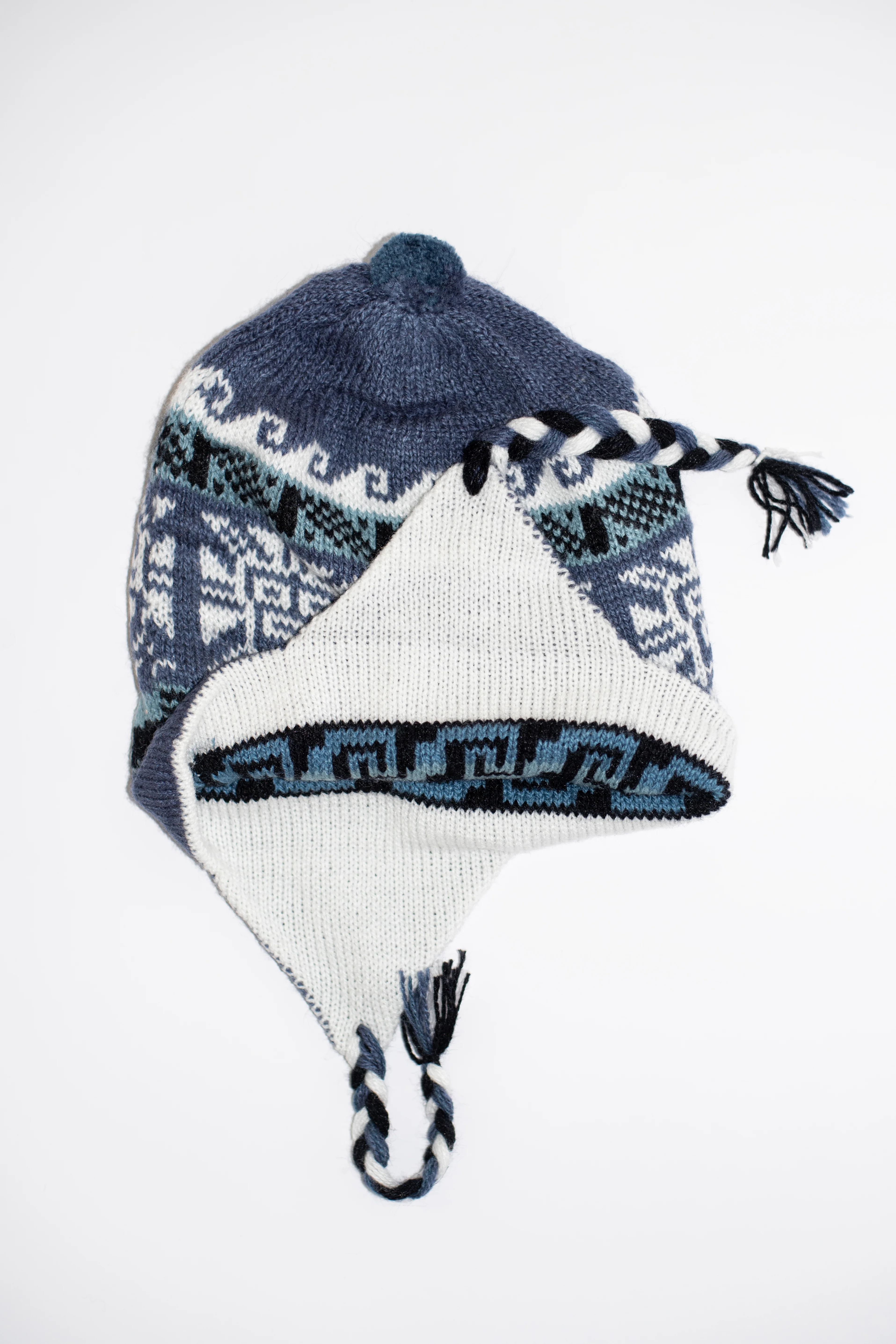 Reversible Blue Alpaca Hat - Image 11
